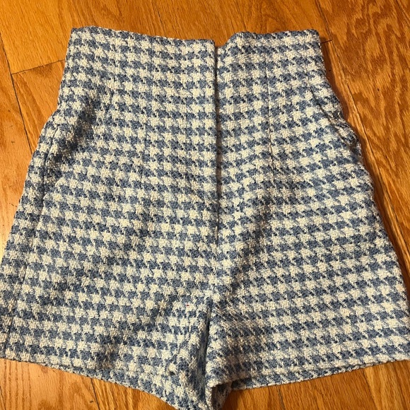Zara Pants - Zara Textured Blue and White Skirt